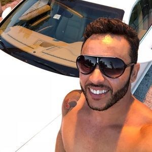 Meet your Posher, Edilson